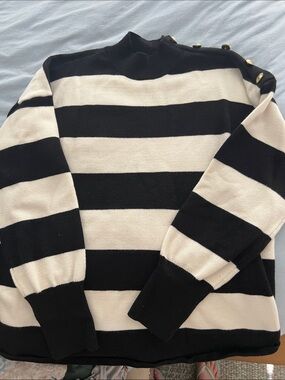 Marled Black and White Knit Sweater
